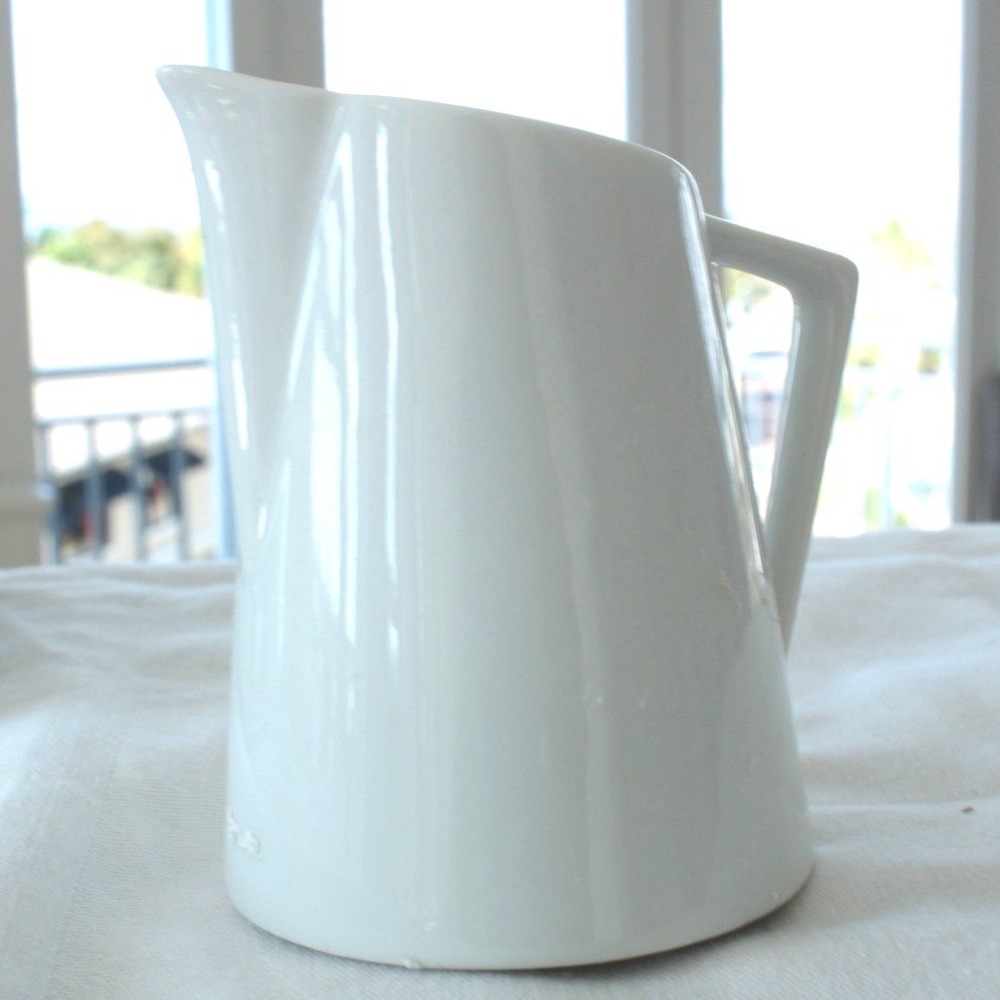 Japan Minimalist Vintage Creamer Pitcher with Handle and Spout